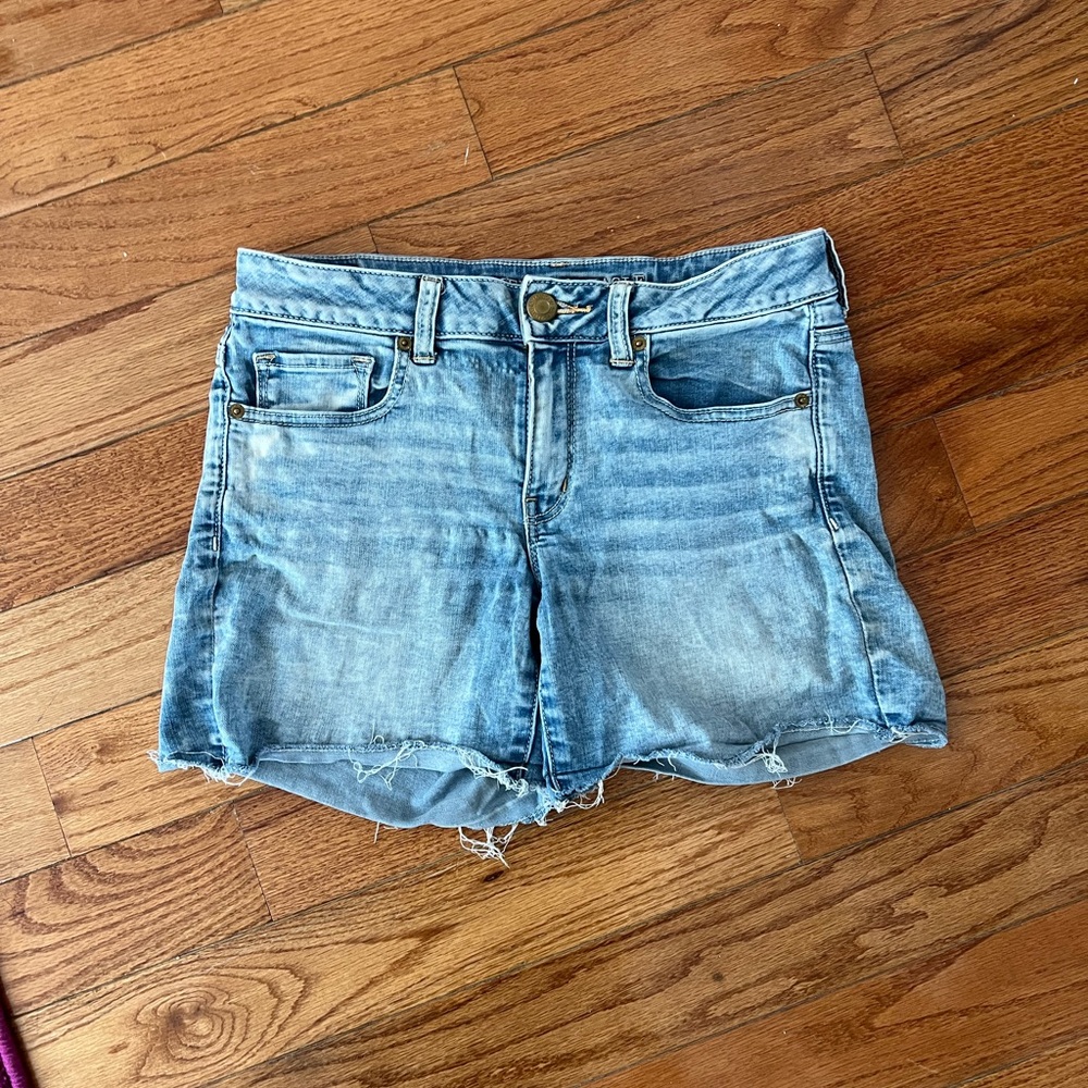 American Eagle Outfitters Stretchy Mid-Rise Shorts